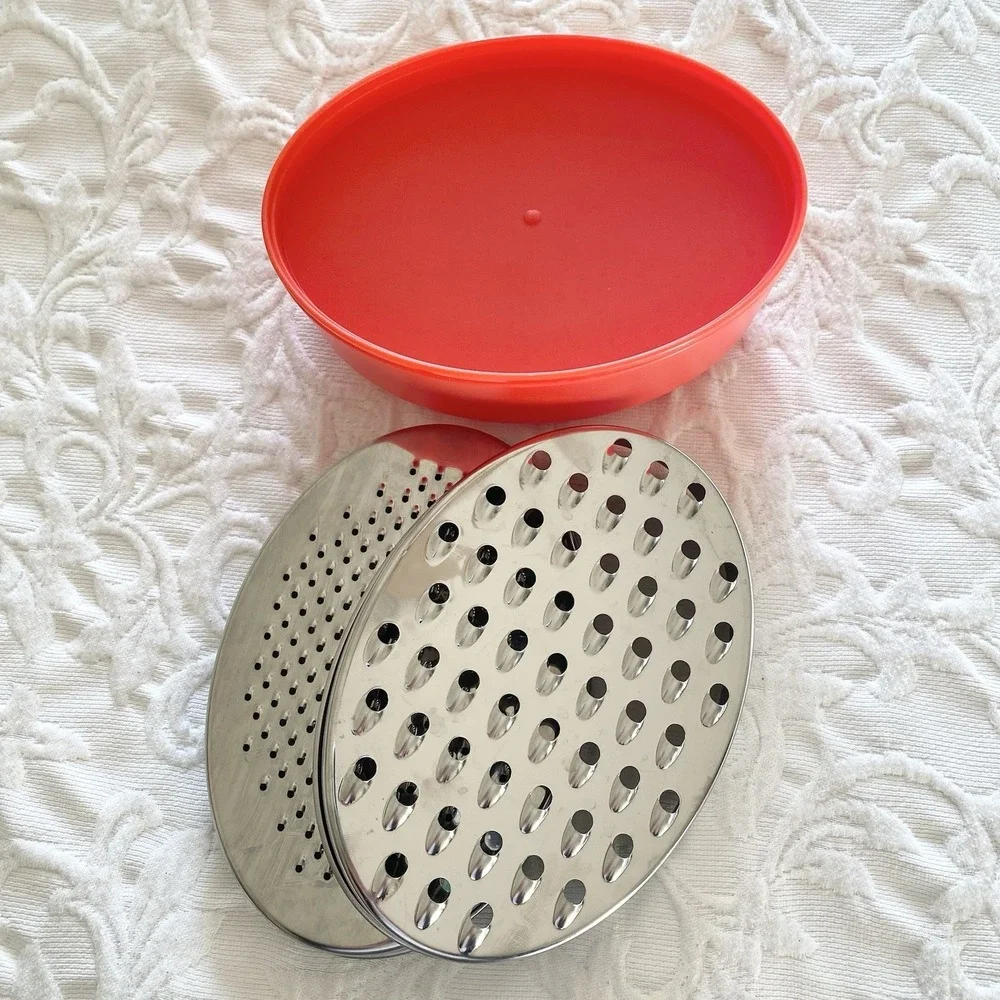 IKEA Chosigt 2 Size Grater Metal 1 Storage W Lid Kitchen Set‎ Red New Open Box